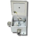 КМ-О (2к)-IP66 три ввода