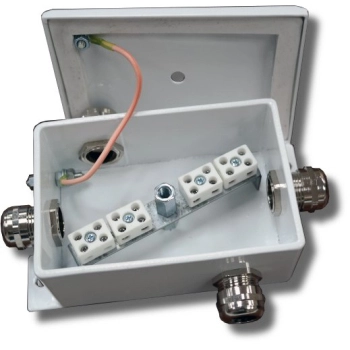 Гефест КМ-О-IP66-d четыре ввода