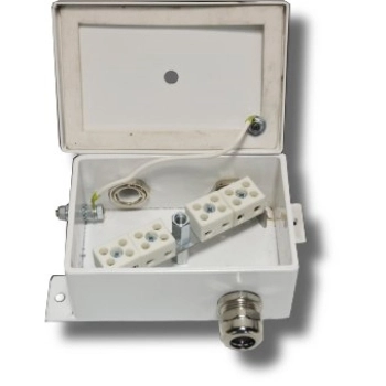 КМ-О (8к*6,0)-IP66-d три ввода изображение 1